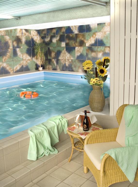 Hotel Am See Neubäu Екстериор снимка
